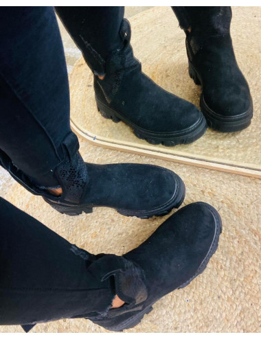 Boots Thacia